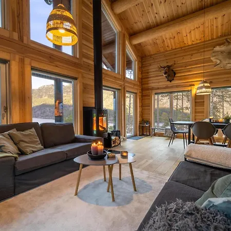 Resort Moose 6p With Sauna Water View