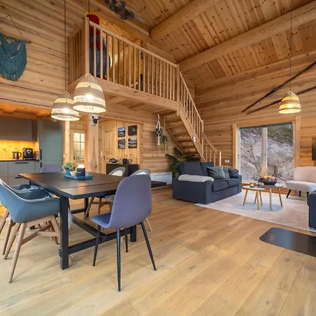 Moose 6p With Sauna Water View Resort