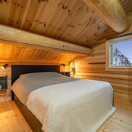 Moose 6p With Sauna Water View