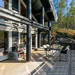 Moose 6p With Sauna Water View 리조트 Vraliosen
