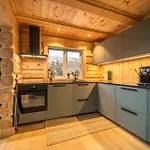 Moose 6p With Sauna Water View 리조트 Vraliosen